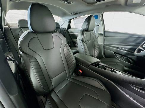 New 2026 Hyundai Elantra Limited w/ Cargo Package FWD image 28