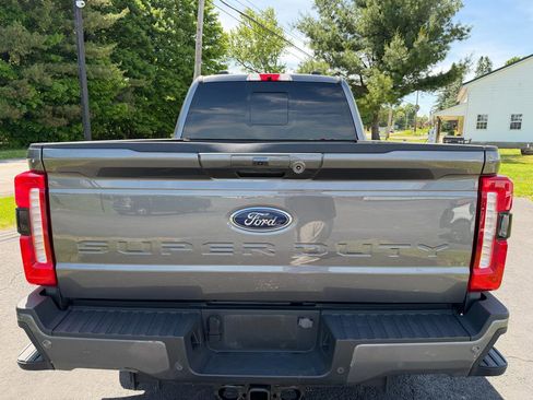 Used 2023 Ford F250 XLT w/ XLT Premium Package AWD/4WD image 6