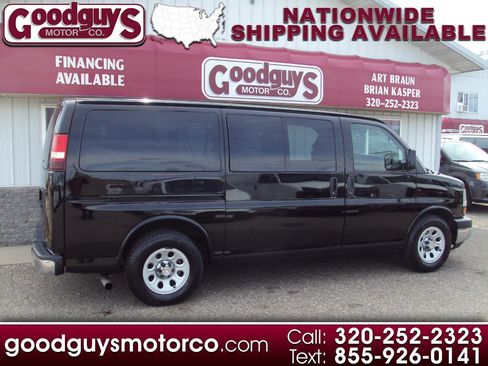 Used 2011 Chevrolet Express 1500 LT w/ LT Preferred Equipment Group image 1
