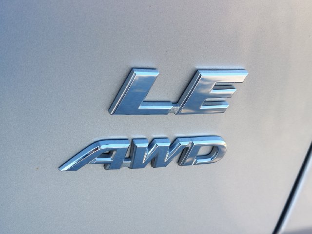 Used 2025 Toyota RAV4 LE AWD/4WD image 36