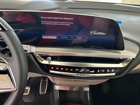 New 2026 Cadillac Lyriq Signature Sport w/ Nappa Leather Package image 20