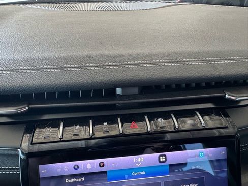 Used 2025 Jeep Grand Cherokee L Limited w/ Trailer Tow Package image 31