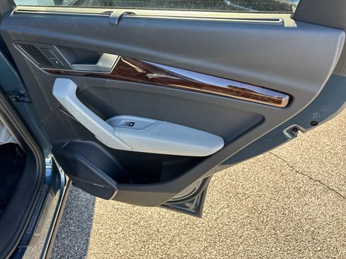 Used 2018 Audi Q5 Prestige image 16