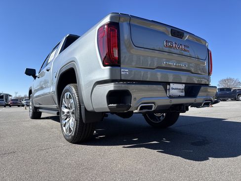 New 2026 GMC Sierra 1500 Denali image 8