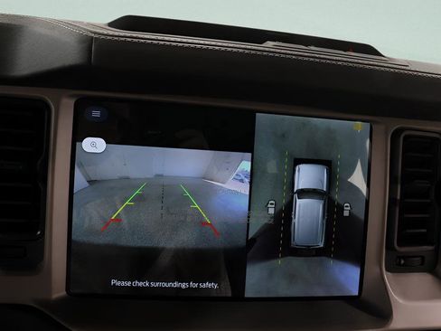 New 2026 Ford Bronco Outer Banks image 13