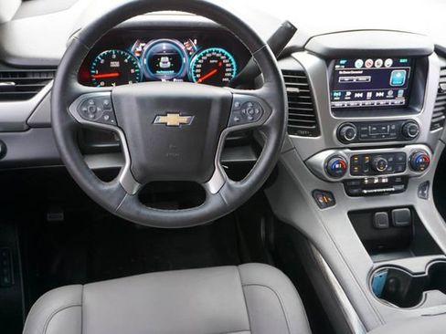 Used 2017 Chevrolet Tahoe LT w/ Luxury Package RWD image 22