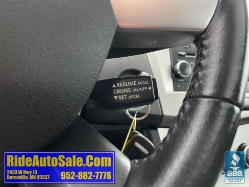 Used 2009 Chrysler Sebring Touring w/ Electronics Convenience Group image 34