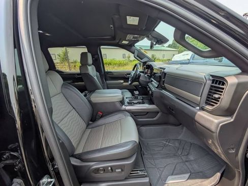 Certified 2024 Chevrolet Silverado 1500 ZR2 w/ Technology Package AWD/4WD image 36