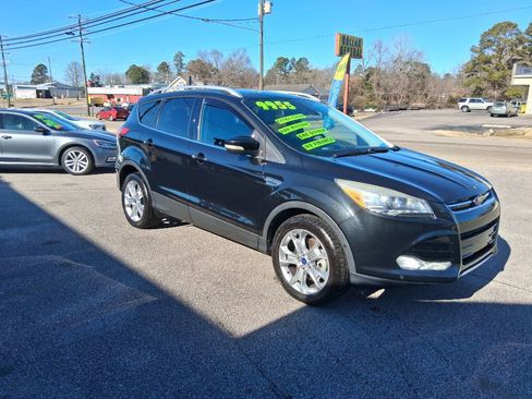 Used 2014 Ford Escape Titanium w/ Equipment Group 401A image 4