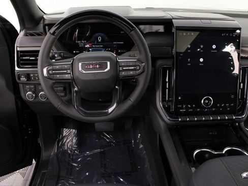 New 2026 GMC Yukon AT4 w/ AT4 Premium Plus Package AWD/4WD image 14