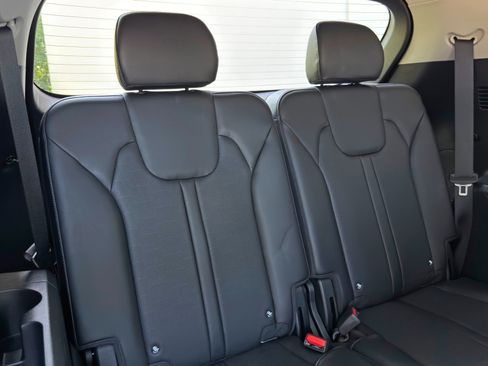Used 2024 Kia Sorento S w/ Panoramic Sunroof Package FWD image 36