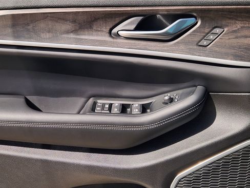 New 2026 Jeep Grand Cherokee L Limited image 22