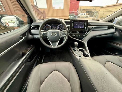 Used 2021 Toyota Camry LE image 16