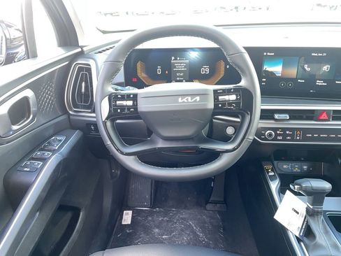 New 2026 Kia Sorento S image 12