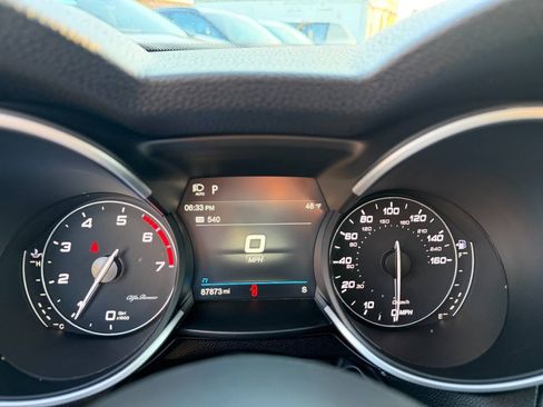 Used 2020 Alfa Romeo Stelvio AWD w/ Cold Weather Package image 15