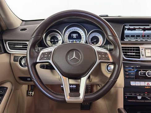 Used 2014 Mercedes-Benz E 350 Sedan image 10