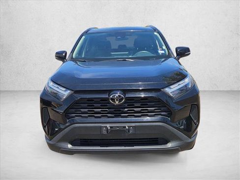 Used 2024 Toyota RAV4 XLE FWD image 2