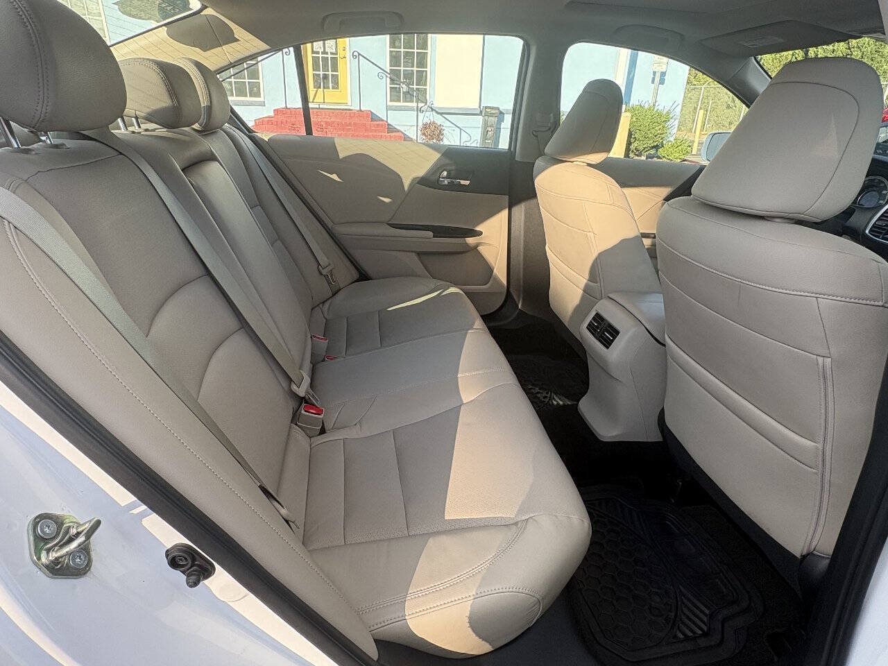 Used 2016 Honda Accord EX-L image 15