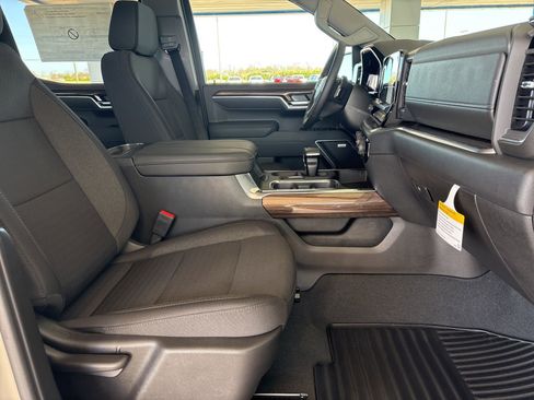 New 2026 Chevrolet Silverado 1500 RST w/ Texas Edition Plus image 17
