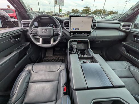 Used 2025 Toyota Tundra Platinum AWD/4WD image 13