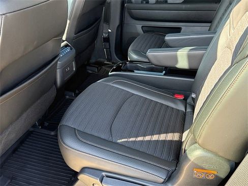 Certified 2024 Nissan Pathfinder Rock Creek image 15