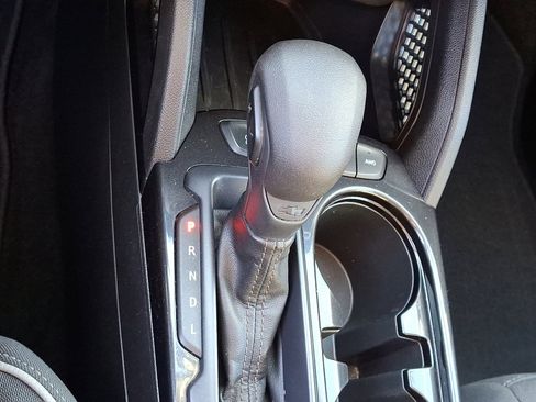 Used 2021 Chevrolet TrailBlazer LT w/ Sun and Liftgate Package image 27