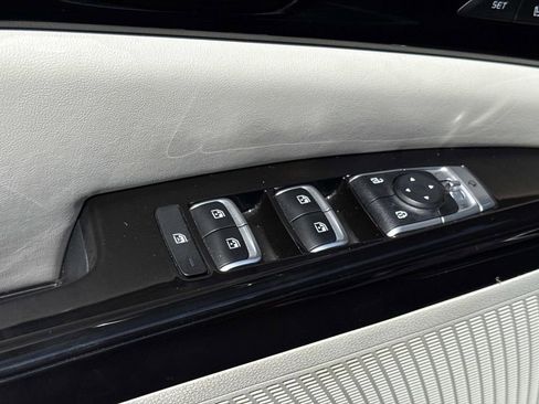 Used 2024 Kia Carnival SX Prestige FWD image 20