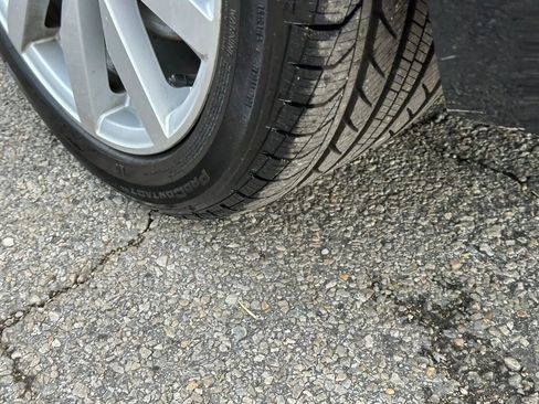 Used 2017 Audi A4 2.0T Premium w/ Audi MMI Navigation Plus image 39