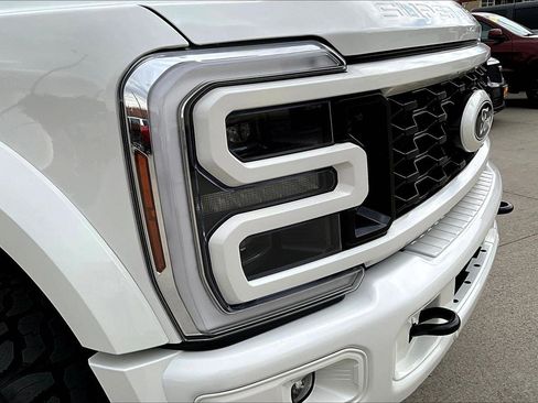 Used 2026 Ford F450 Platinum AWD/4WD image 31