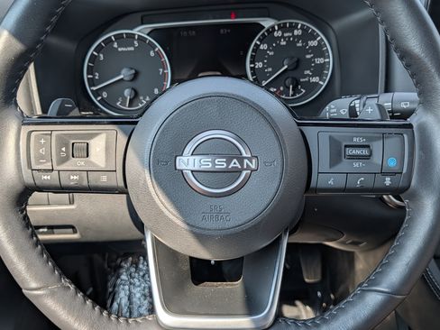 Used 2023 Nissan Rogue SL w/ SL Premium Package AWD/4WD image 25