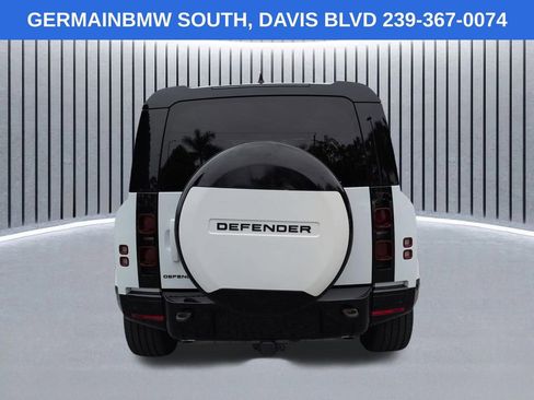 Used 2024 Land Rover Defender 110 X-Dynamic SE AWD/4WD image 6