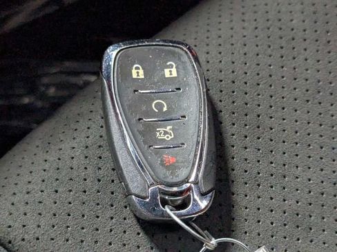 Used 2022 Chevrolet Camaro ZL1 RWD image 24