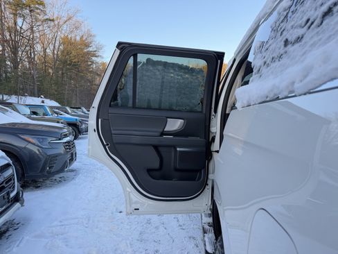 New 2026 Ford Expedition Active image 26