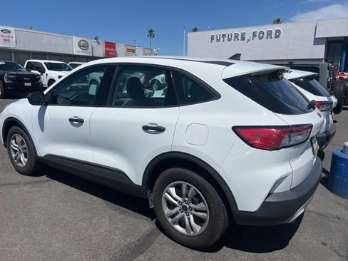 Used 2022 Ford Escape S FWD image 9