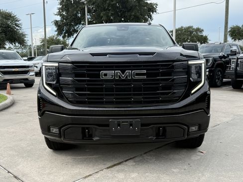 Used 2024 GMC Sierra 1500 Elevation AWD/4WD image 10