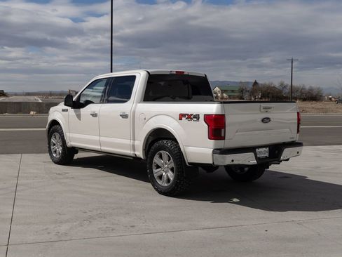 Used 2018 Ford F150 Lariat w/ Equipment Group 502A Luxury image 4
