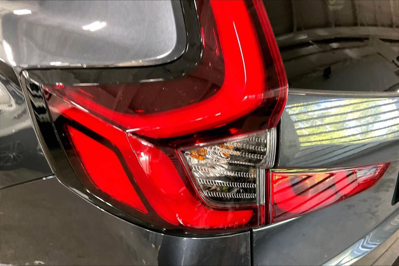 Used 2024 Honda CR-V EX-L image 29