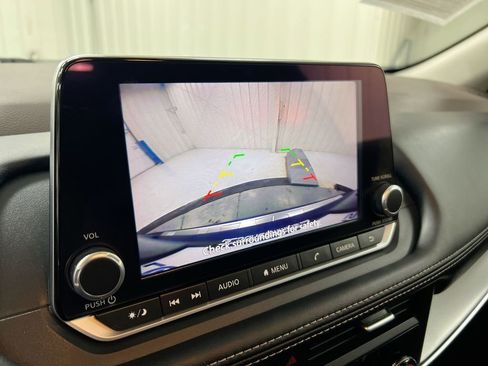 Used 2023 Nissan Rogue SV AWD/4WD image 15