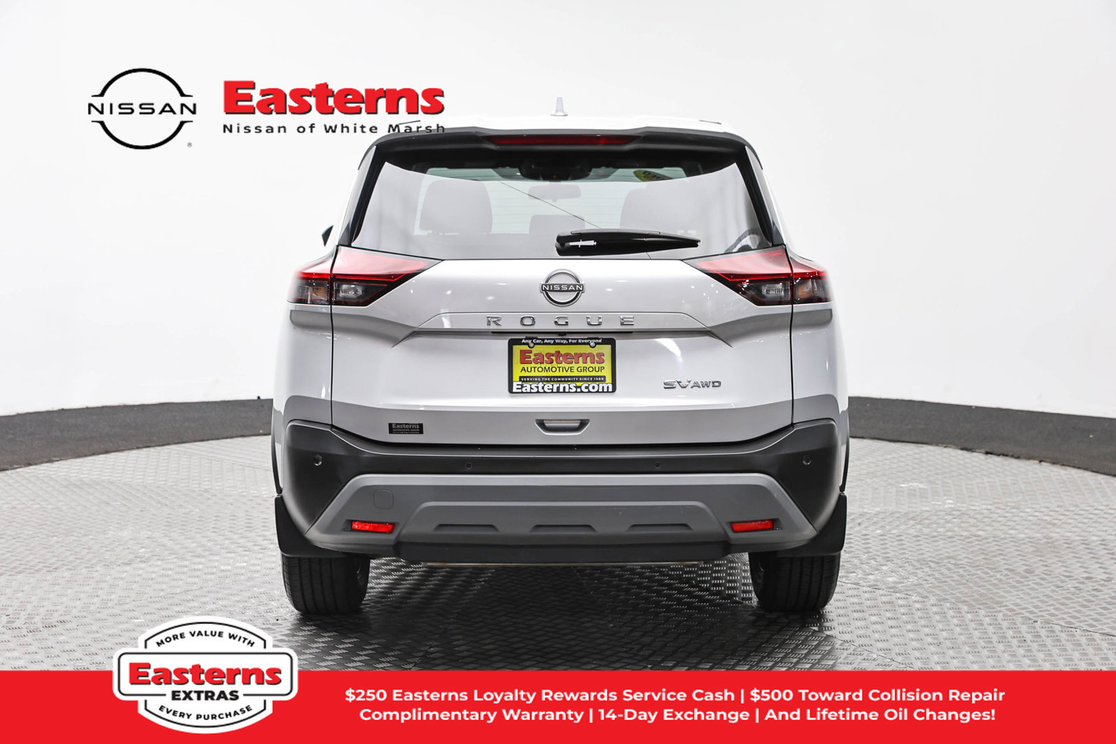 Used 2023 Toyota Corolla LE w/ Carpet Mat Package (TMS) FWD image 37