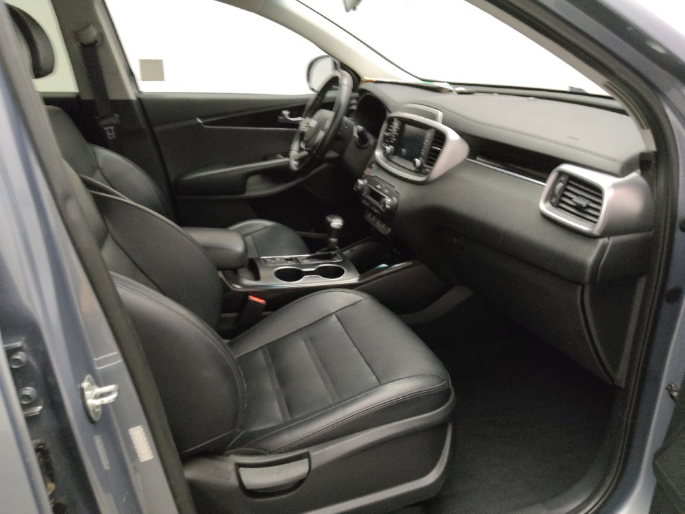 Used 2020 Kia Sorento EX FWD image 21