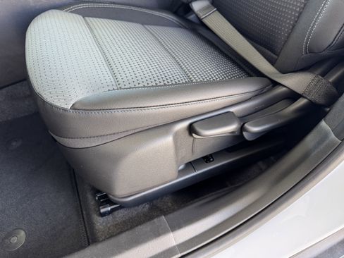 New 2025 Chevrolet Trax LT w/ Driver Confidence Package image 13