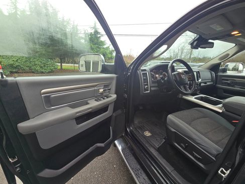 Used 2016 RAM 1500 Big Horn image 16