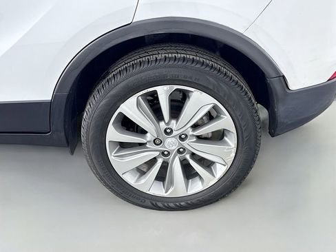 Used 2019 Buick Encore Preferred image 40