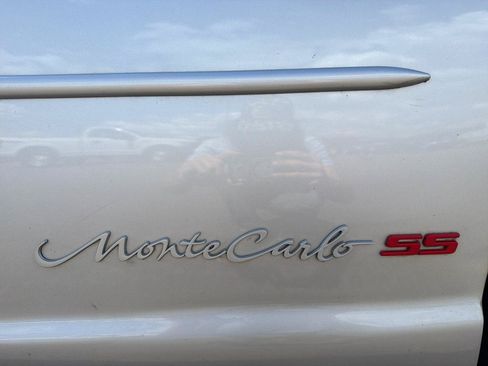 Used 2002 Chevrolet Monte Carlo SS w/ High Sport Appearance Pkg FWD image 20