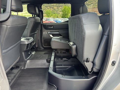 Used 2023 Toyota Tundra Platinum AWD/4WD image 16