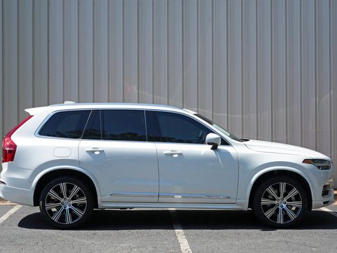 Used 2024 Volvo XC90 T8 Ultimate w/ Protection Package Premier AWD/4WD image 57
