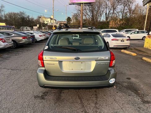 Used 2009 Subaru Outback 2.5i Special Edition image 4