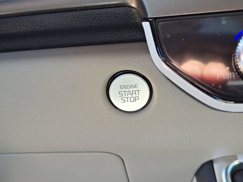New 2026 Kia Carnival SX Prestige FWD image 29