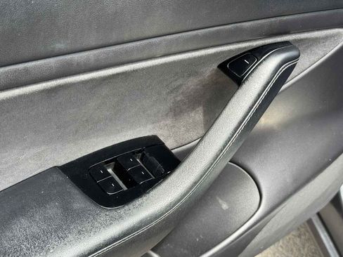 Used 2019 Tesla Model 3 RWD image 30