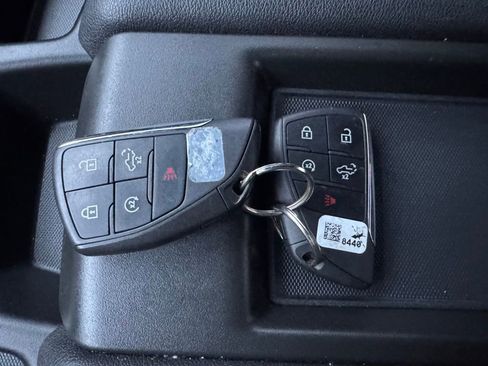 Used 2024 GMC Sierra 1500 Elevation image 12